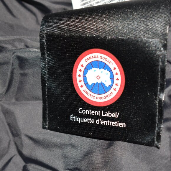 $1650 Canada Goose Men WYNDHAM PARKA HERITAGE COYOTE FUR Coat 3808M BLACK S - Picture 12 of 12